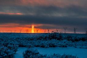 High-Voltage Power During Extreme Cold Weather