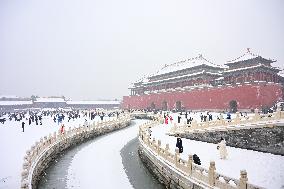 CHINA-BEIJING-PALACE MUSEUM-SNOWFALL (CN)