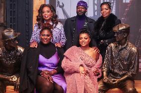 The Cast Of The Color Purple Visit the Empire State Building - NYC