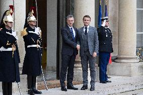 Emmanuel Macron greet Slovenia Prime Minister - Paris