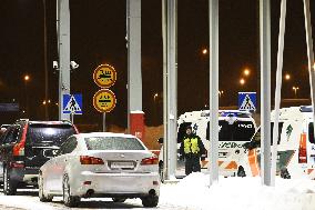 Vaalimaa border station between Finland and Russia