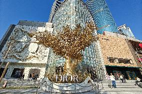 DIOR Christmas Tree in Shanghai