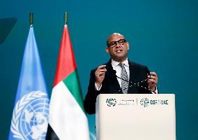 (COP28)Xinhua Headlines: UAE Consensus on global stocktake to guide future climate efforts