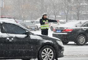 Snow Traffic in Handan