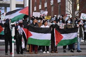 Protest To Unsuspend Students For Justice In Palestine Group At Rutgers University