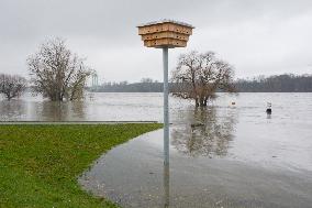 Flooding Continues In Cologne