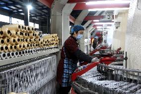 A Woven Bag Workshop in Lianyungang