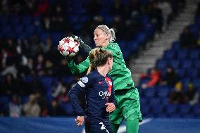 Women's Champions League - PSG v AS Roma