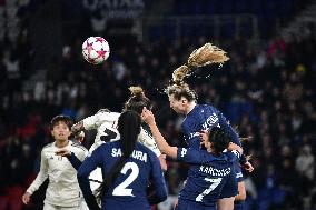 Women's Champions League - PSG v AS Roma