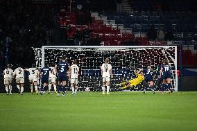 Women's Champions League - PSG v AS Roma