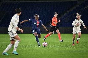 Women's Champions League - PSG v AS Roma