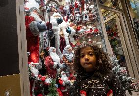 Christmas Shopping In Tehran, Iran