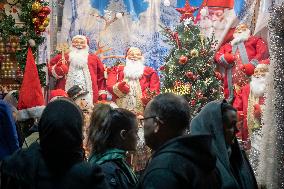 Christmas Shopping In Tehran, Iran