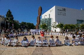 A Display for Peace in Tel Aviv
