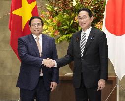 Vietnamese PM in Tokyo