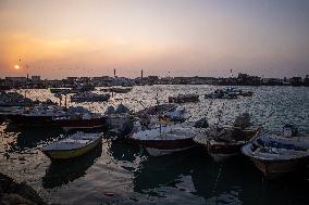 Daily Life in the seaside city of Bushehr - Iran