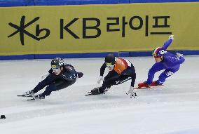 (SP)SOUTH KOREA-SEOUL-ISU WORLD CUP SHORT TRACK SPEED SKATING-MIXED TEAM RELAY