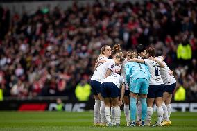 Tottenham Hotspur v Arsenal FC - Barclays Women's Super League