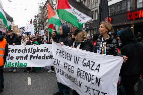 Pro Palestine Demo Continues In Duesseldorf