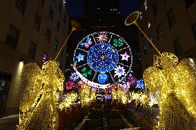 It’s Beginning To Look Like Christmas In The Big Apple