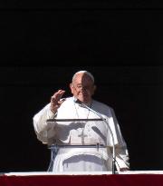 Pope Francis Angelus Prayer - Vatican