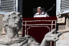 Pope Francois Leads The Angelus The Day he Turns 87 years Old - Vatican