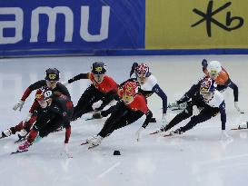 (SP)SOUTH KOREA-SEOUL-ISU WORLD CUP SHORT TRACK SPEED SKATING-WOMEN'S 3000M RELAY