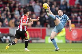 Brentford FC v Aston Villa - Premier League