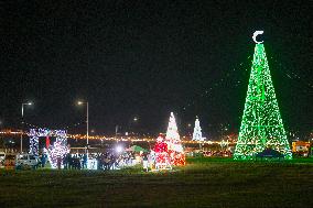 Christmas Decorations In Colombo