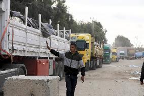 MIDEAST-GAZA-ISRAEL-KEREM SHALOM BORDER CROSSING OPENED