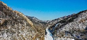 CHINA-BEIJING-BADALING-GREAT WALL-SNOW SCENERY (CN)