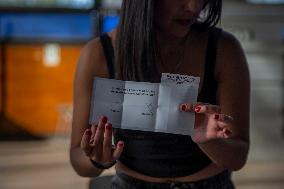 Chileans Vote on Constitutional Referendum