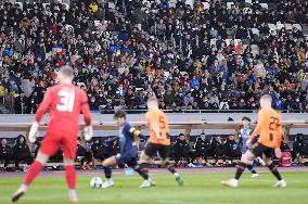 Football: Fukuoka, Shakhtar charity match in Tokyo