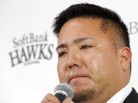 Baseball: Hawks acquire suspended slugger Yamakawa