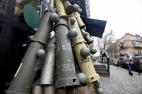 Christmas tree made of shell cases in Kyiv