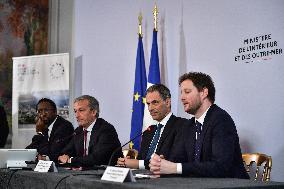 Agreement To Set Up A Major Hub Project In The West Indies - Paris