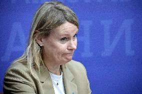 Briefing by Iryna Vereshchuk and Karolina Lindholm Billing in Kyiv