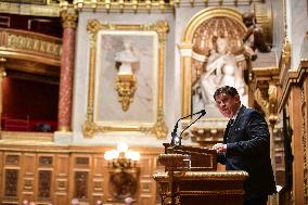 Controversial Immigration Law Passes Parliament - Paris