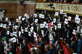 Controversial Immigration Law Passes Parliament - Paris