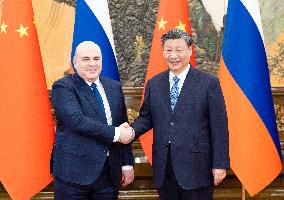 CHINA-BEIJING-XI JINPING-RUSSIAN PM-MEETING (CN)