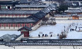 SOUTH KOREA-SEOUL-SNOW SCENERY