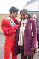 New Elected Miss France Eve Gilles Going Back In Her Hometown Village - Quaedypre