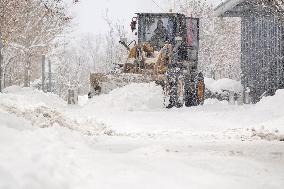 Heavy Snow Hit Yantai