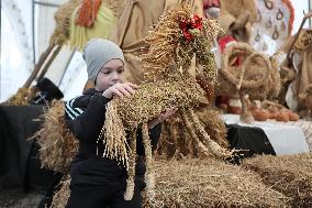 Straw nativity scene set up in Ivano-Frankivsk