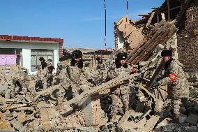 (FOCUS) CHINA-GANSU-JISHISHAN-EARTHQUAKE-ARMED FORCES (CN)