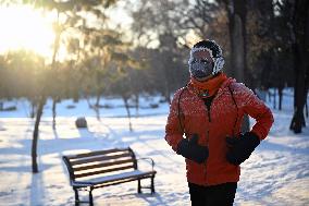 Citizens Face Frost in Shenyang