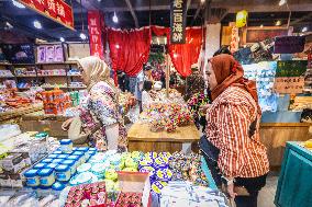 Daily Life At Zhongshan Road In Xiamen