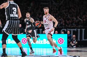 Virtus Segafredo Bologna v Olympiacos Piraeus - Turkish Airlines EuroLeague