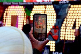 2024 Official New Year Numerals - Times Square