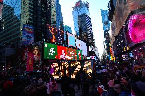 2024 Official New Year Numerals - Times Square